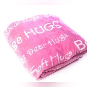Pink Fleece 50x60 Hugs Blanket
